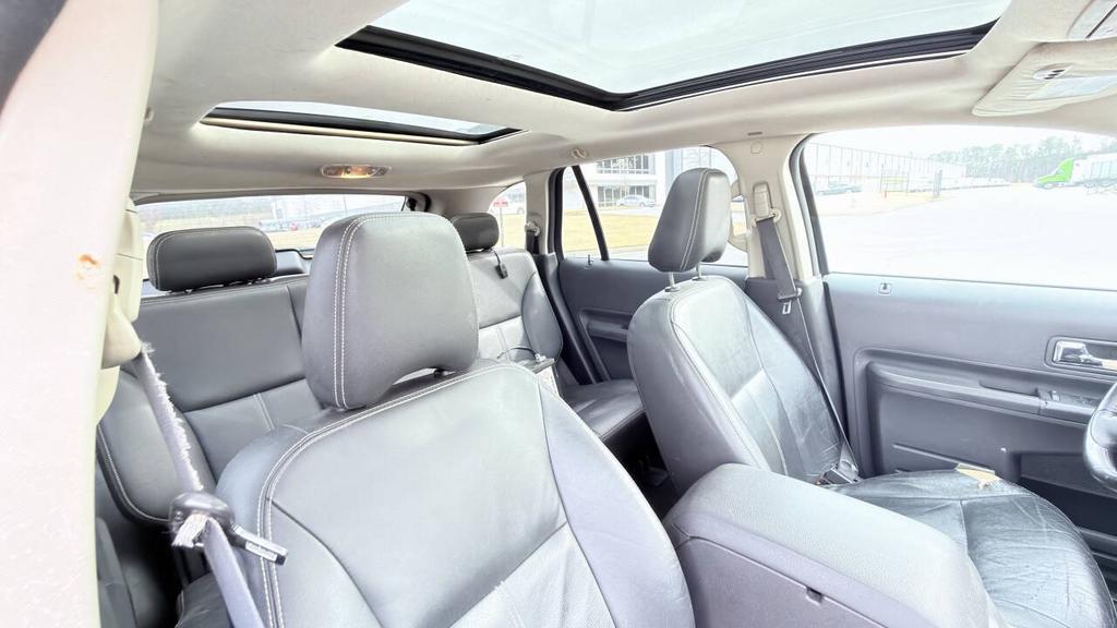 2008 Ford Edge - $2,900