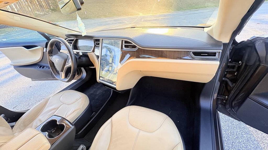2013 Tesla Model S - $8,800
