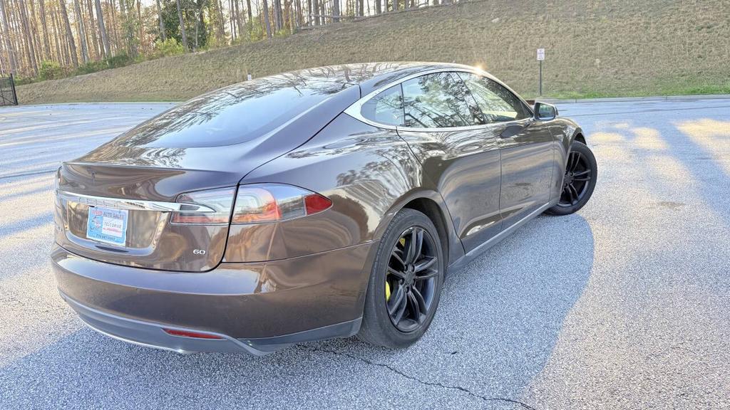 2013 Tesla Model S - $8,800