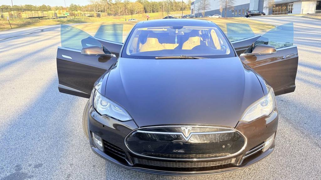 2013 Tesla Model S - $8,800