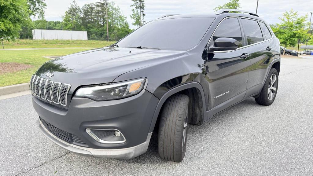 2019 Jeep Cherokee - $5,800