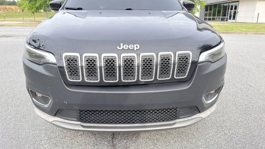2019 Jeep Cherokee - $5,800