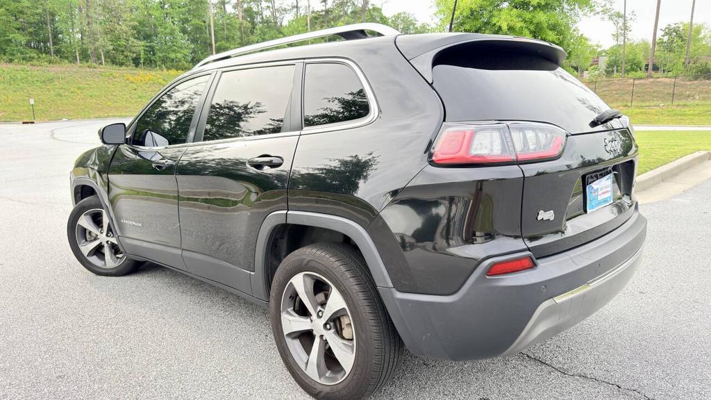 2019 Jeep Cherokee - $5,800