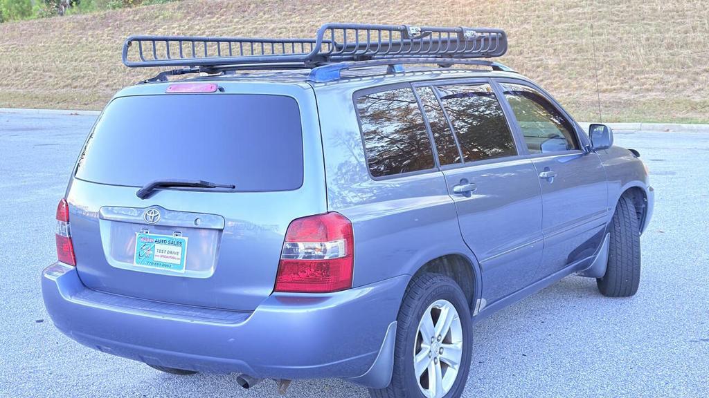 2005 Toyota Highlander - $4,900