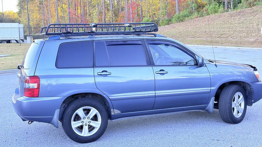 2005 Toyota Highlander - $4,900
