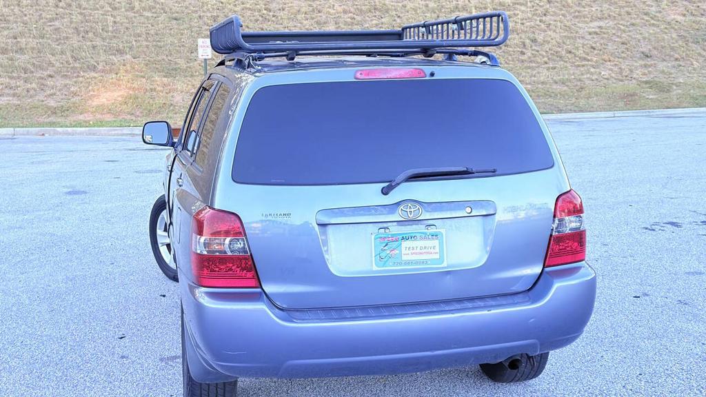 2005 Toyota Highlander - $4,900