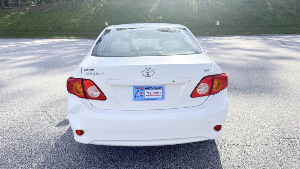 2009 Toyota Corolla - $3,900
