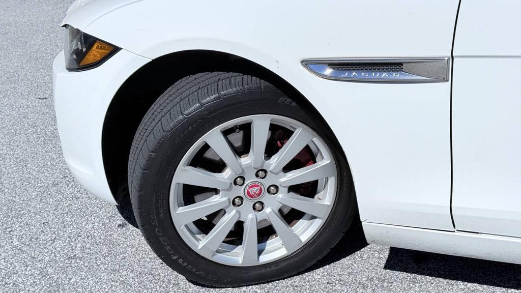 2019 Jaguar XE - $7,800
