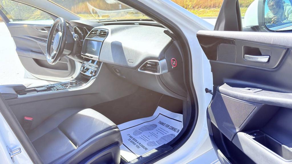 2019 Jaguar XE - $7,800