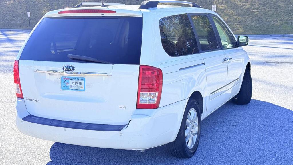 2012 Kia Sedona - $5,500