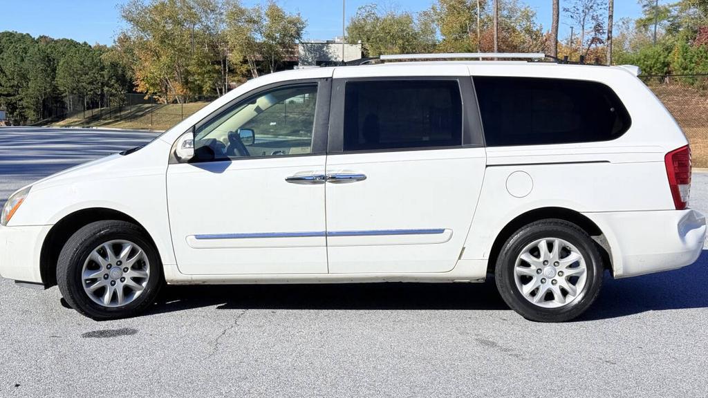 2012 Kia Sedona - $5,500