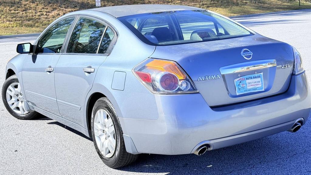 2010 Nissan Altima - $3,500