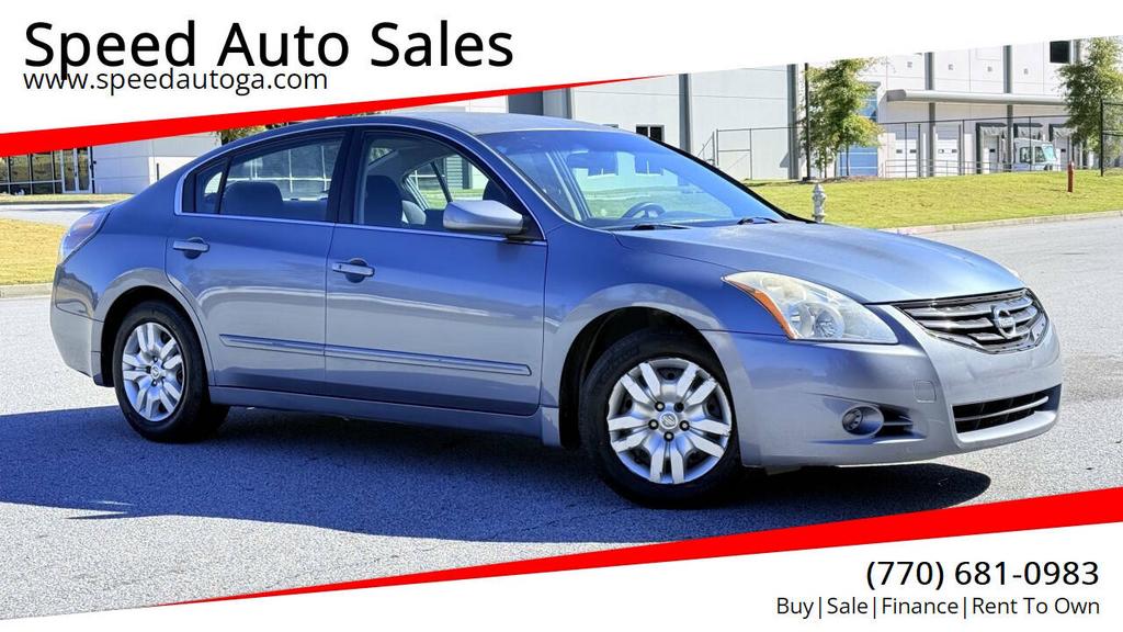 2010 Nissan Altima - $3,500
