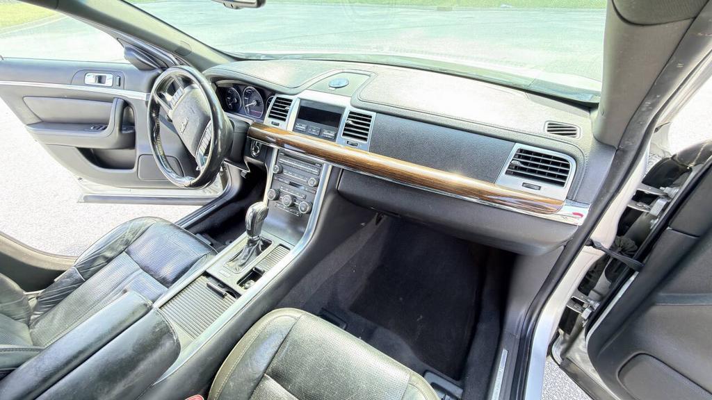 2010 Lincoln MKS - $4,900