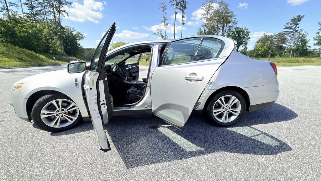 2010 Lincoln MKS - $4,900