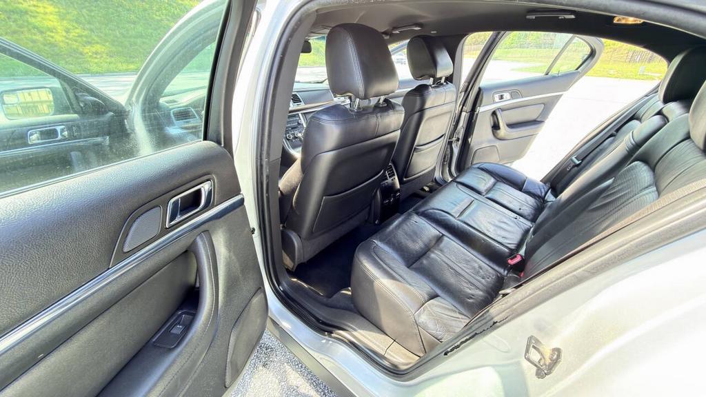 2010 Lincoln MKS - $4,900