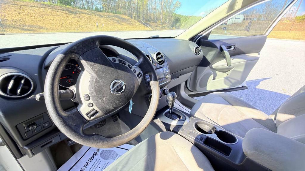 2013 Nissan Rogue - $4,800