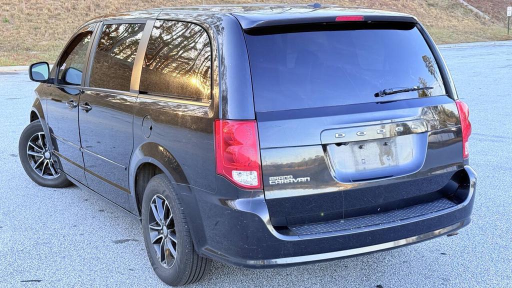 2015 Dodge Grand Caravan - $5,500