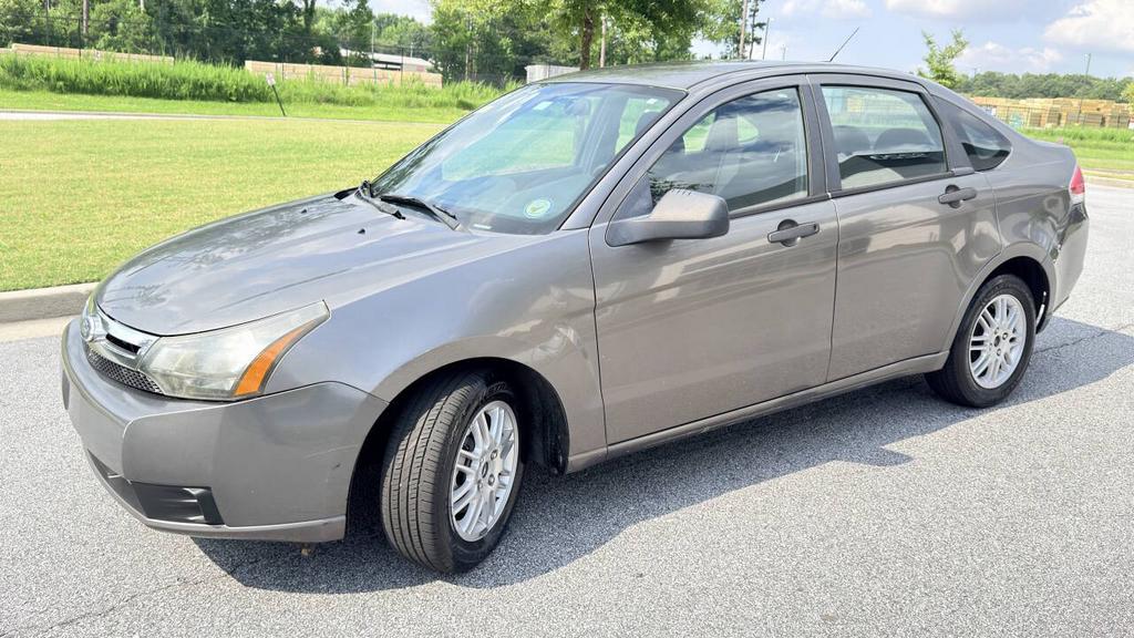 2010 Ford Focus - $2,850