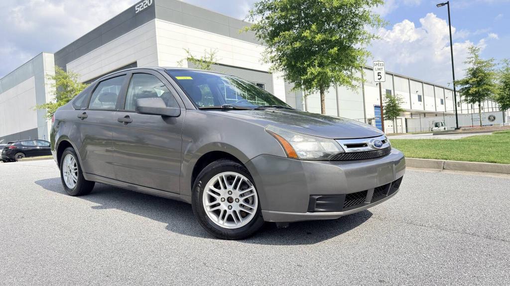 2010 Ford Focus - $2,850
