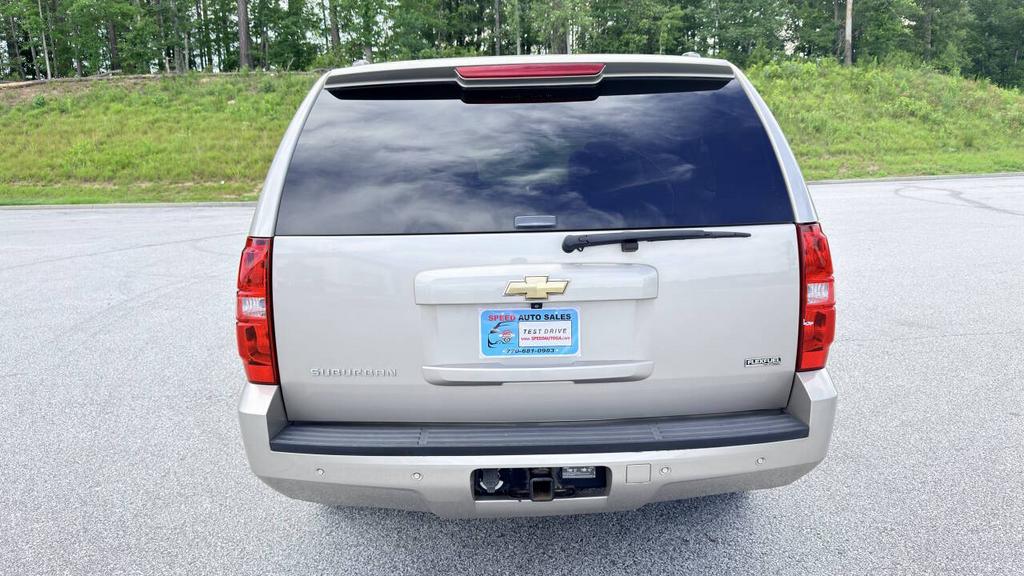 2007 Chevrolet Suburban - $6,900