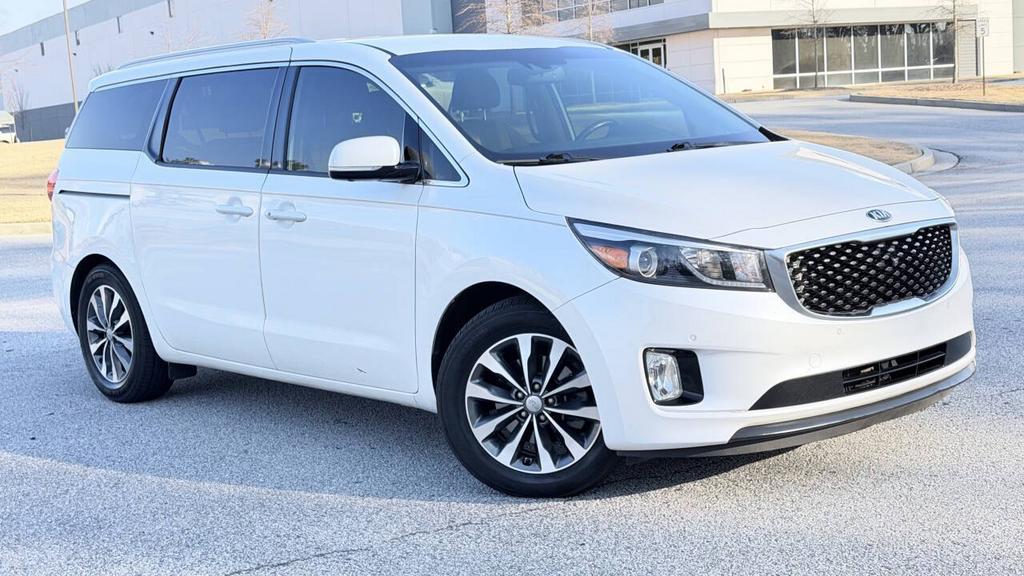 2016 Kia Sedona - $6,500