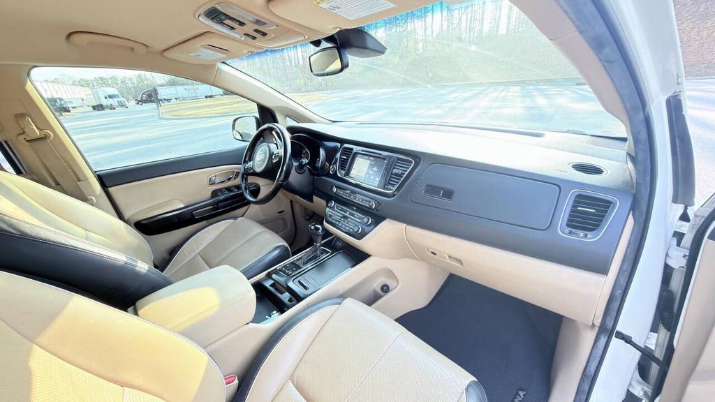 2016 Kia Sedona - $6,500