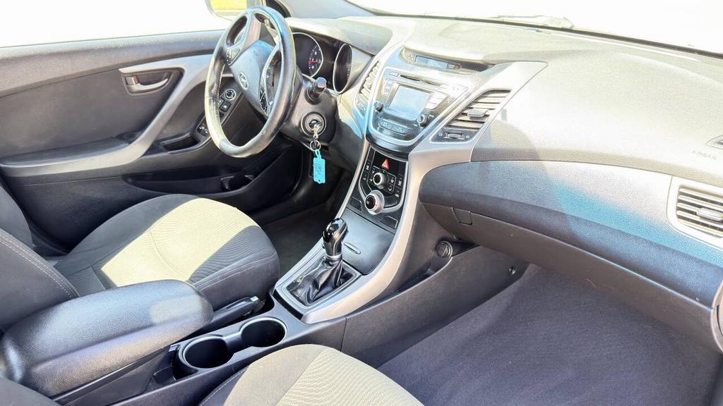 2015 Hyundai Elantra - $5,800