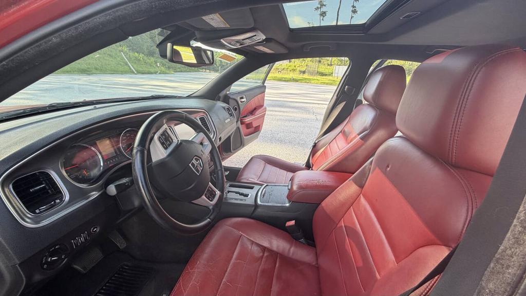 2011 Dodge Charger - $7,500