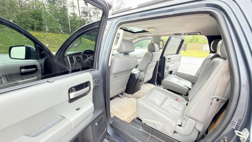 2008 Toyota Sequoia - $5,950