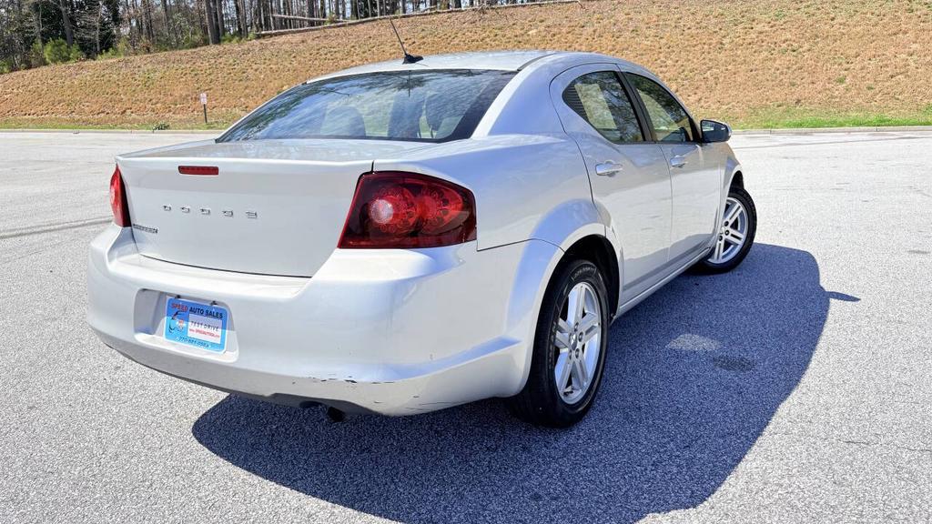 2012 Dodge Avenger - $4,900