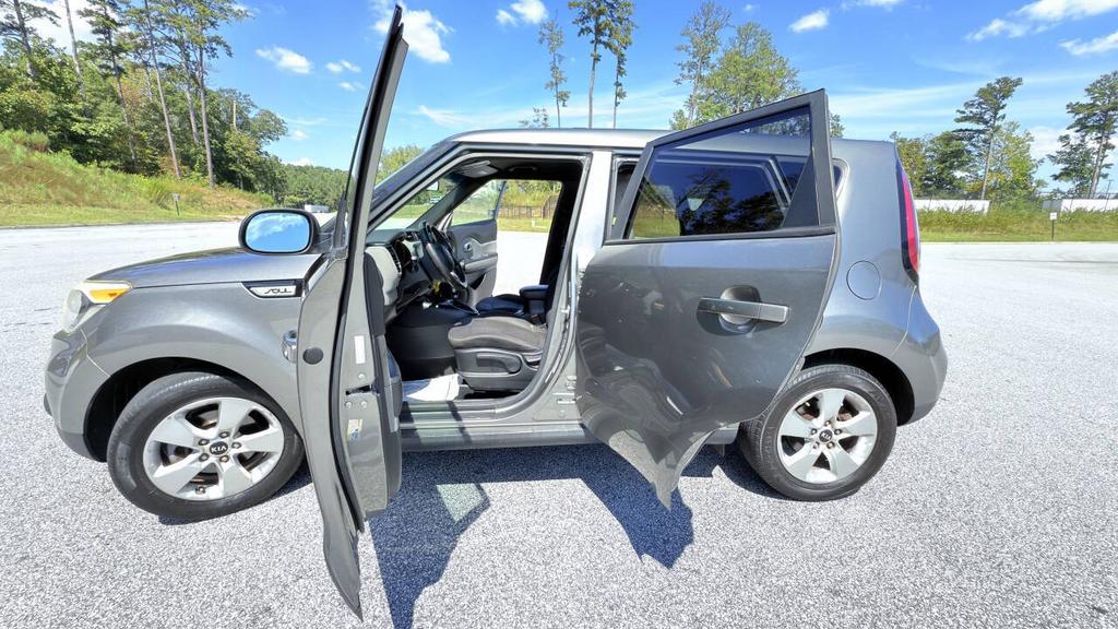 2017 Kia Soul - $7,500