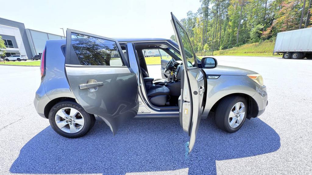 2017 Kia Soul - $7,500