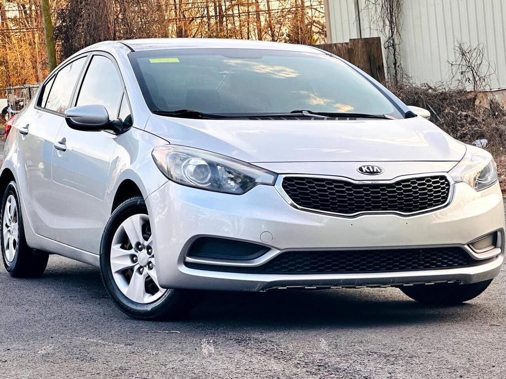 2014 Kia Forte - $4,900