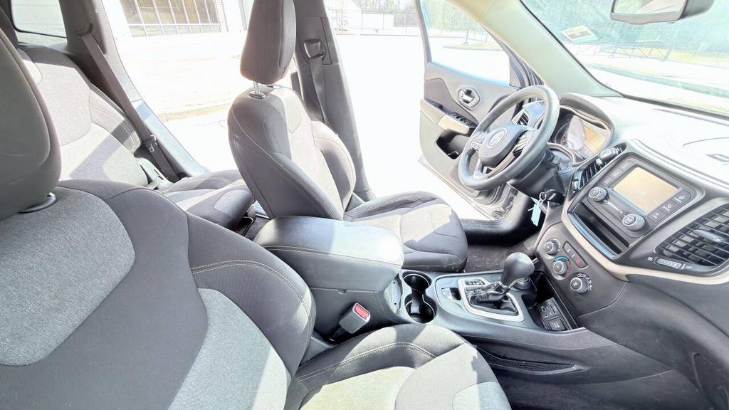 2018 Jeep Cherokee - $6,850