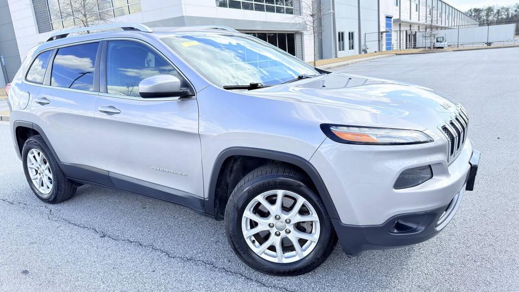 2018 Jeep Cherokee - $6,850