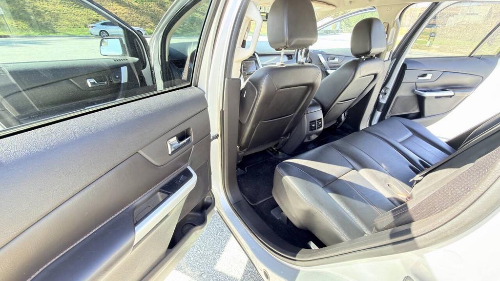 2013 Ford Edge - $5,900