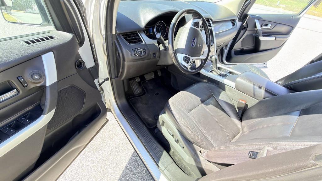 2013 Ford Edge - $5,900