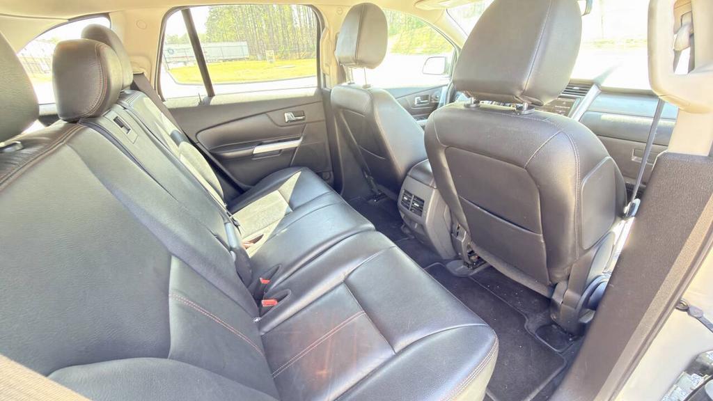 2013 Ford Edge - $5,900