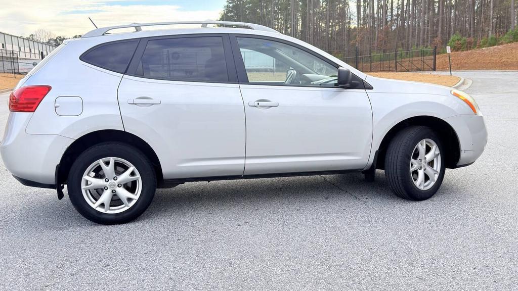 2008 Nissan Rogue - $3,800