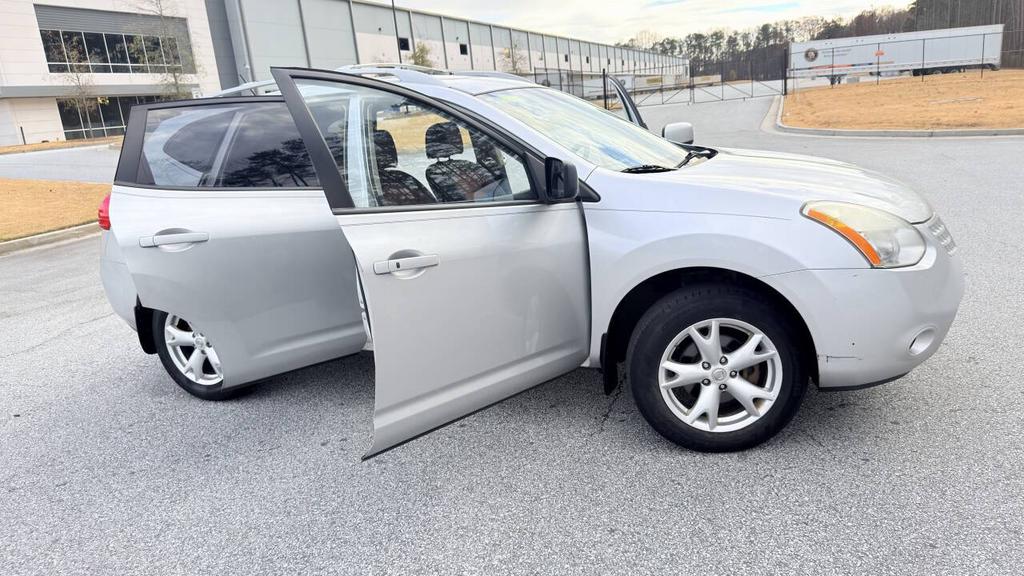 2008 Nissan Rogue - $3,800