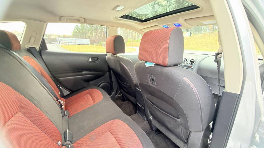 2008 Nissan Rogue - $3,800