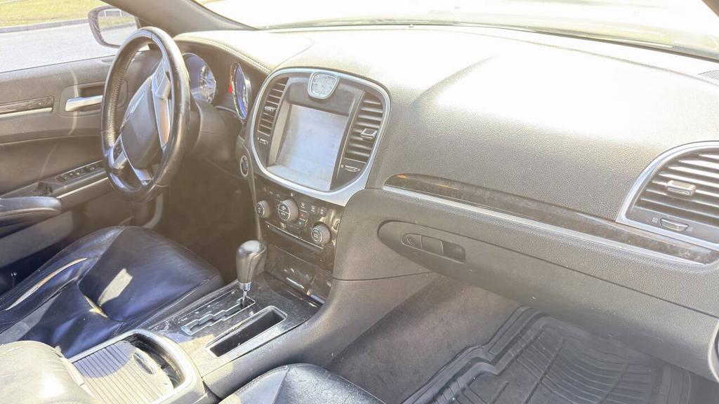 2011 Chrysler 300 - $4,900
