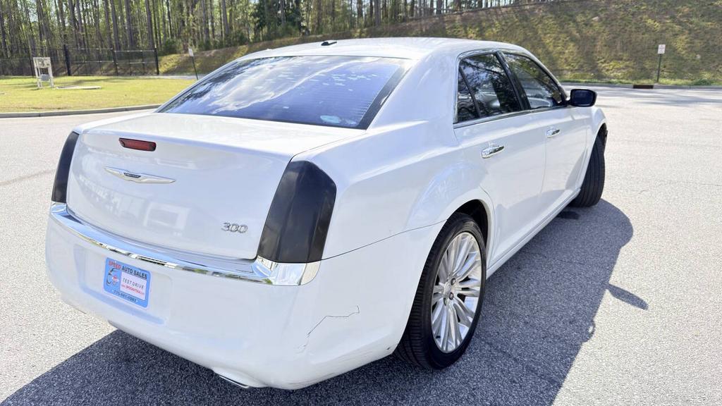 2011 Chrysler 300 - $4,900
