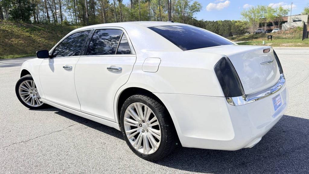 2011 Chrysler 300 - $4,900