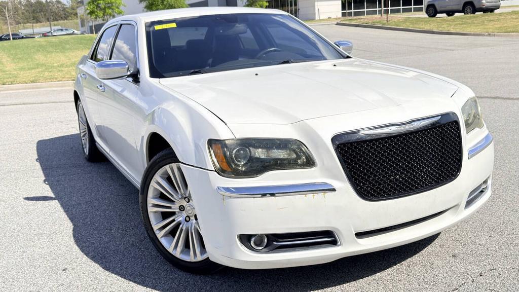 2011 Chrysler 300 - $4,900