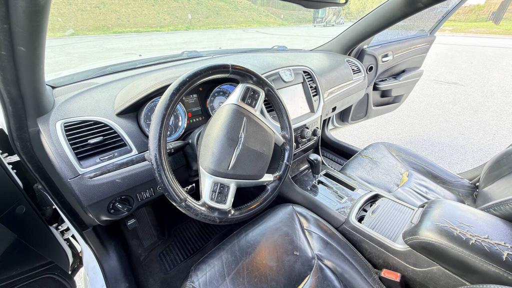 2011 Chrysler 300 - $4,900