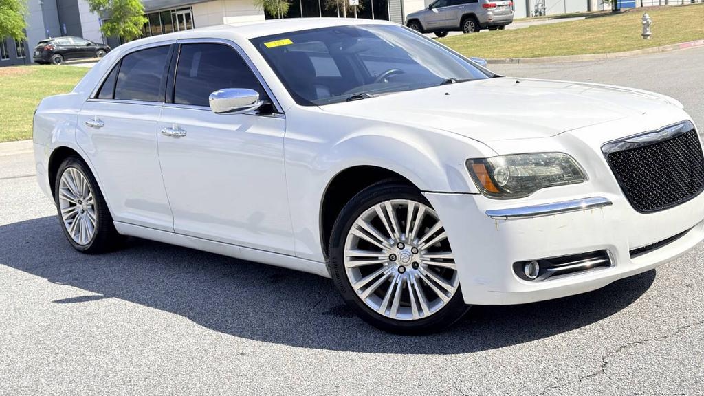 2011 Chrysler 300 - $4,900