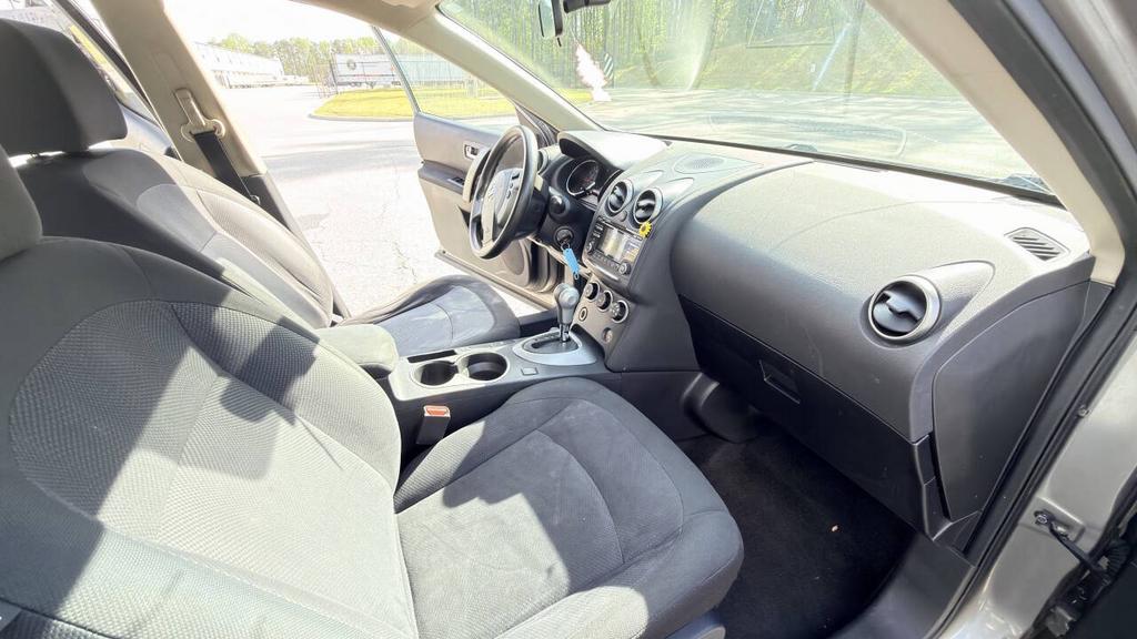 2013 Nissan Rogue - $4,950