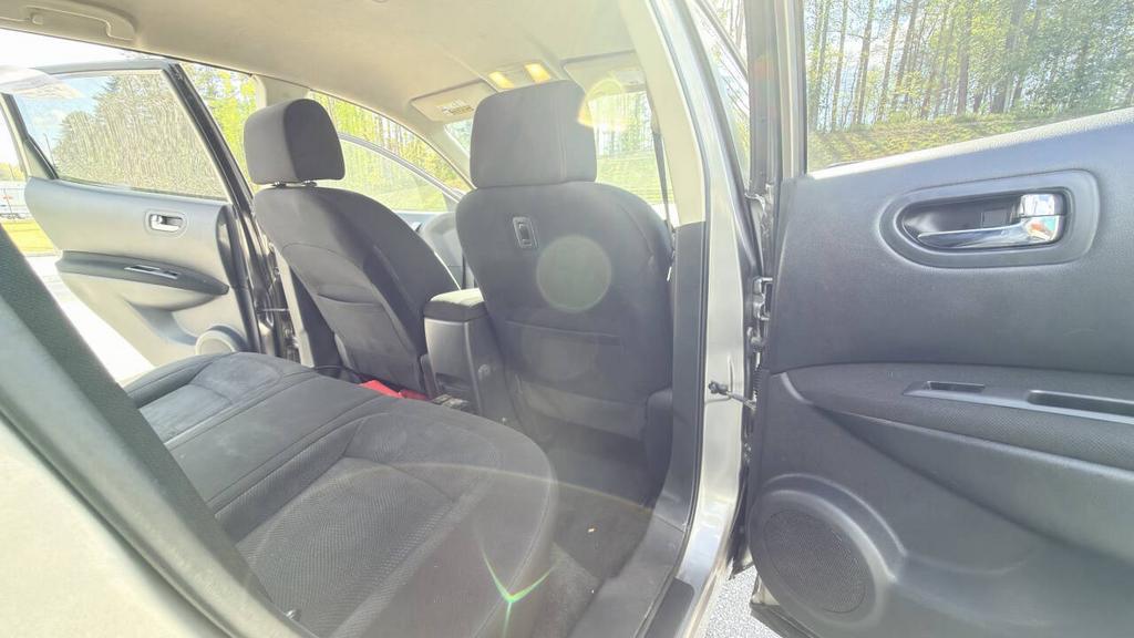 2013 Nissan Rogue - $4,950